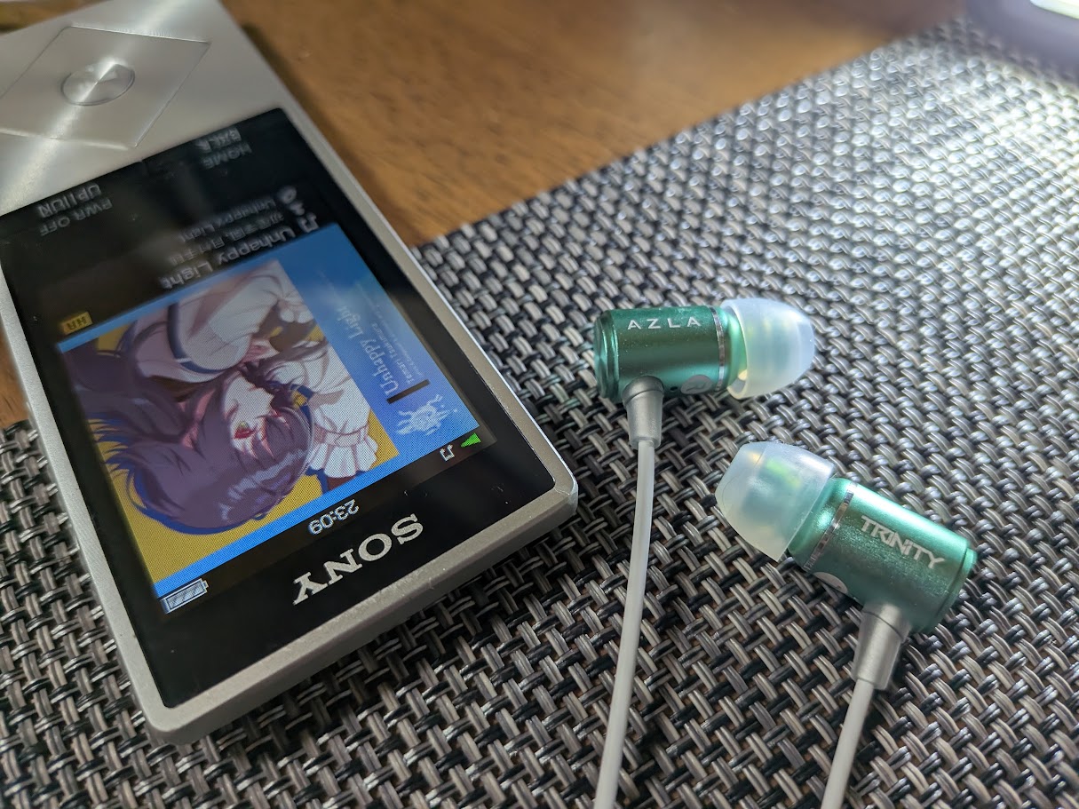音楽専用機として今更ウォークマンを選ぶ価値はあるのか？ソニーの